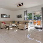 Istriensonne 0005 - Maristra Mit Pool Villa
