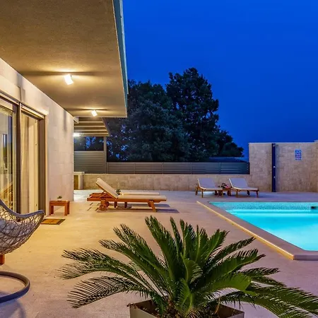 Villa Istriensonne 0005 - 2021 New Built Ultra Modern Maristra *