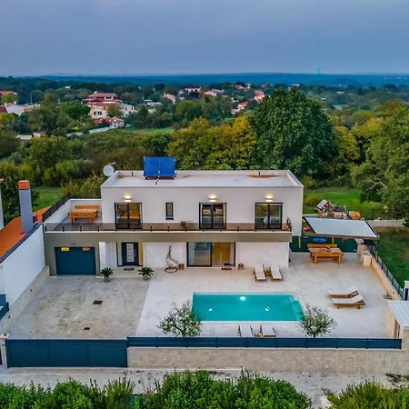 Istriensonne 0005 - 2021 New Built Ultra Modern Maristra